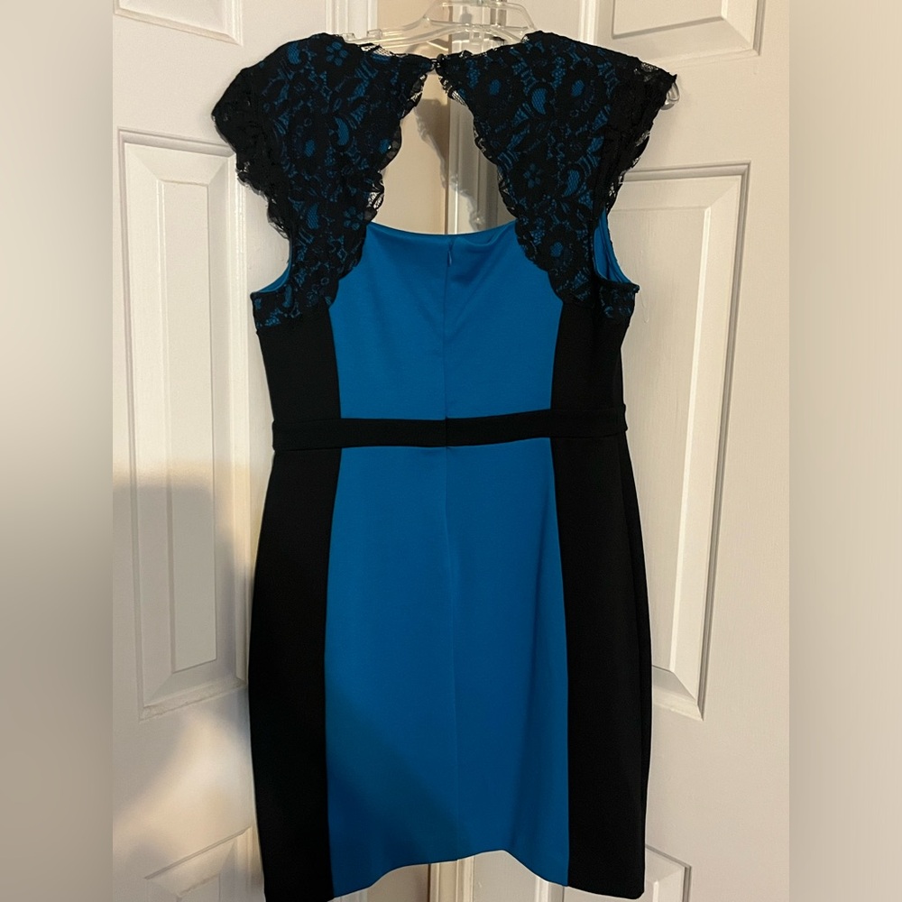 Dress - Picture 2 of 3